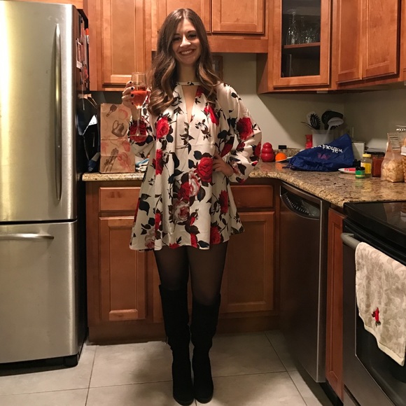FLOWY & FLORAL Long Sleeve Mini Dress - Picture 2 of 13